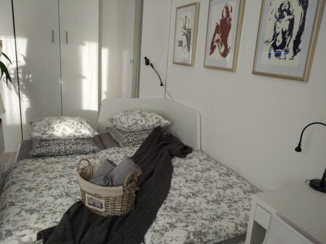 New Studio Apartment Sun With Free Parking Загреб Екстериор снимка