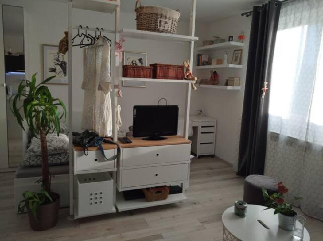 New Studio Apartment Sun With Free Parking Загреб Екстериор снимка