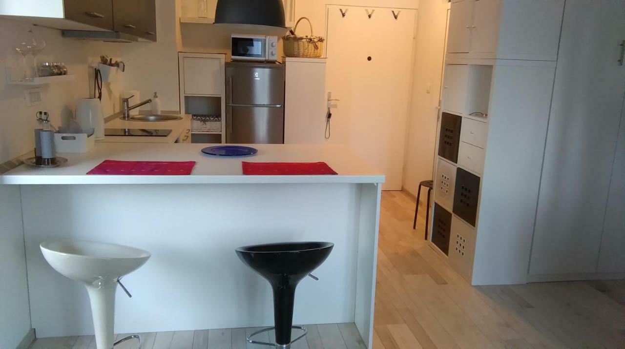 New Studio Apartment Sun With Free Parking Загреб Екстериор снимка