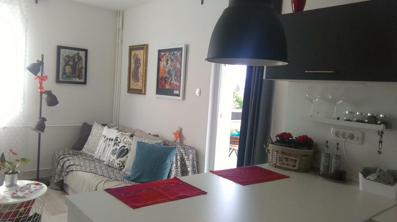 New Studio Apartment Sun With Free Parking Загреб Екстериор снимка