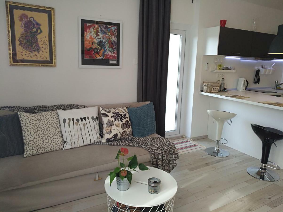 New Studio Apartment Sun With Free Parking Загреб Екстериор снимка