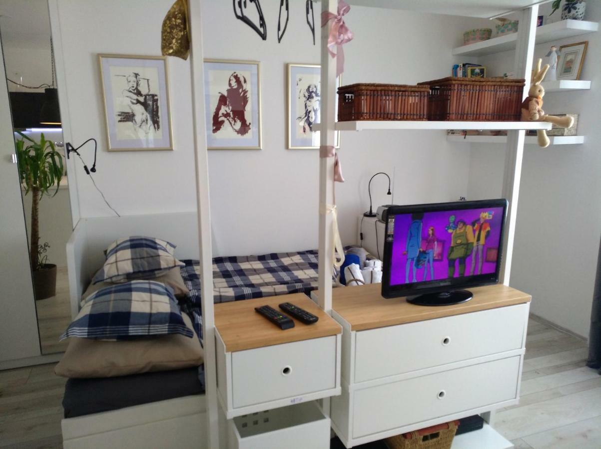 New Studio Apartment Sun With Free Parking Загреб Екстериор снимка